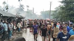 বরিশালে আগুনে পুড়লো দোকানসহ বসতবাড়ি, প্রতিবন্ধী আহত