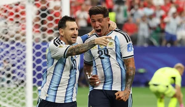মেসির জোড়া গোলে বিশ্বকাপ নিশ্চিত করলো আর্জেন্টিনা