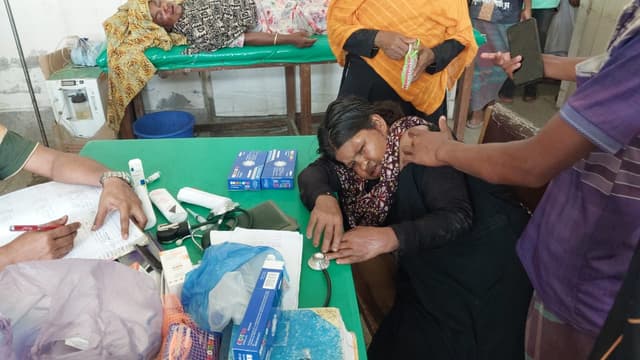 কুয়াকাটায় জমি বিরোধে রক্তক্ষয়ী সংঘর্ষ, ১০ জন আহত