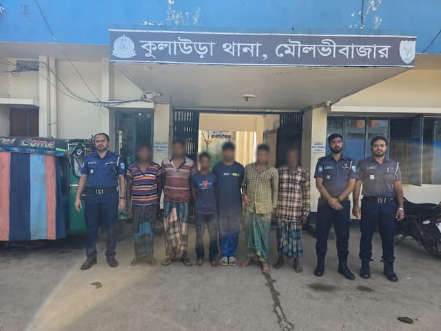 কুলাউড়ায় পুলিশের অভিযানে উদ্ধার চোরাই গরু, গ্রেপ্তার ৬