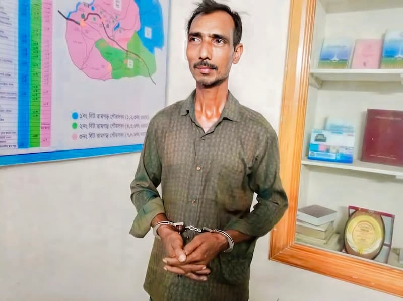 রামগড়ে ৭ বছরের শিশু ধর্ষণ: দোকানদার আটক