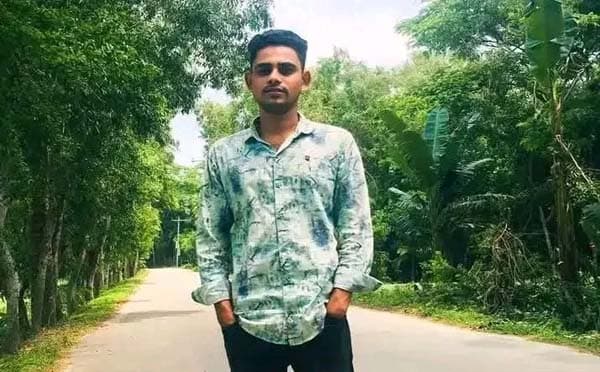 মাদকাসক্ত ছেলেকে হত্যা করে পুলিশের কাছে আত্মসমর্পণ পিতার