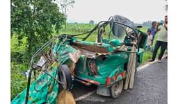বদলগাছীতে সিএনজি-ভটভটির সংঘর্ষে নিহত ২