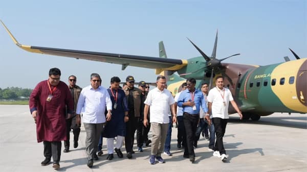পূজামণ্ডপ পরিদর্শনে সৈয়দপুরে পৌঁছেছেন প্রধানমন্ত্রী