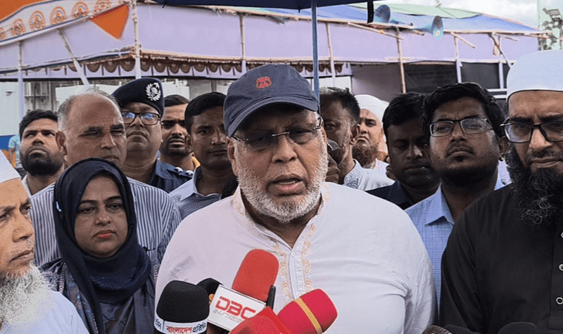 পালিয়ে যায় এমন কাউকে নির্বাচিত করবেন না: ফাওজুল কবির