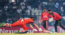 নেদারল্যান্ডসের ব্যাটিং বিপর্যয়, সহজ লক্ষ্য টাইগারদের