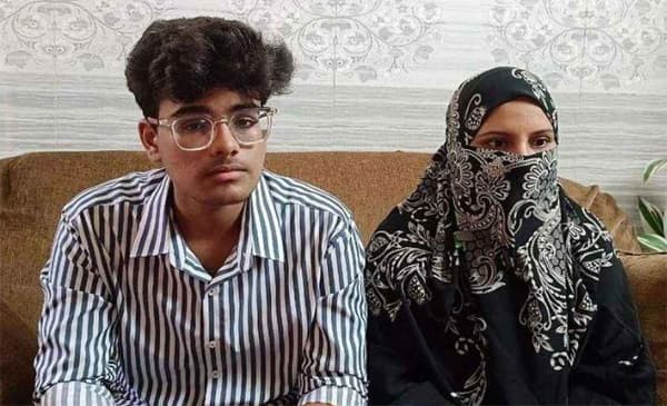 ছেলের সঙ্গে এসএসসি দিয়ে মা-ছেলে পেলেন জিপিএ-৫