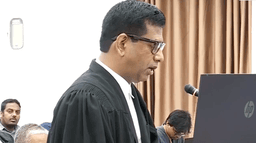 শেখ হাসিনার বিরুদ্ধে মানবতাবিরোধী অপরাধ মামলায় ট্রাইব্যুনালে সাক্ষ্যগ্রহণ শুরু