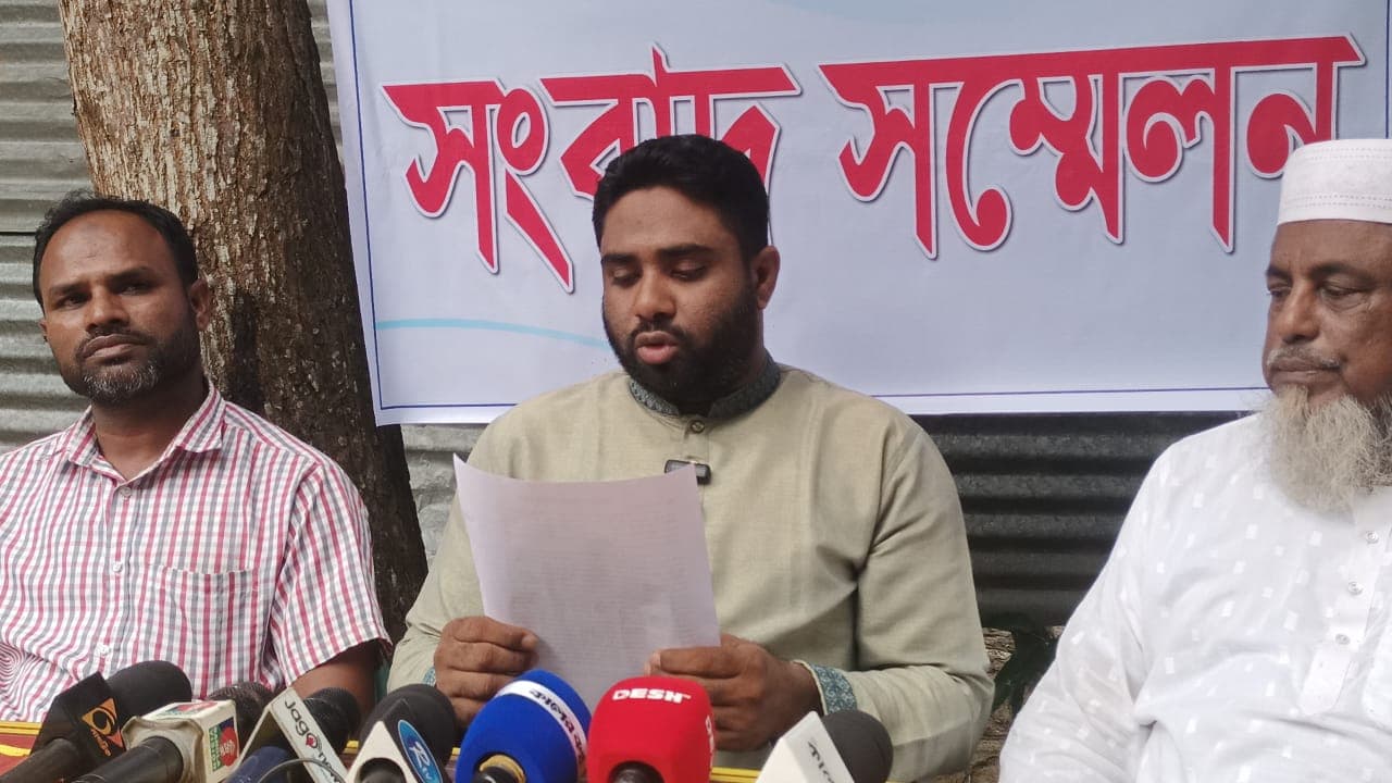কুয়াকাটায় জমির লেনদেন নিয়ে বিতর্কে ছাত্রদল নেতা নেছার উদ্দিন