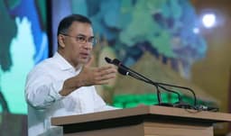 বসবাসযোগ্যতায় পিছিয়ে ঢাকা, পরিবেশ রক্ষায় কঠোর বার্তা প্রধানমন্ত্রীর
