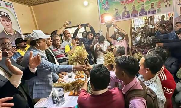 পানছড়িতে বিভিন্ন দলের শতাধিক নেতাকর্মীর বিএনপিতে যোগদান