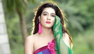 মাহিয়া মাহির আবেগঘন পোস্টে ভক্তদের উদ্বেগ