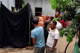 উলিপুরে বিদ্যুৎস্পৃষ্ট স্ত্রীকে বাঁচাতে গিয়ে প্রাণ হারালেন স্বামীও