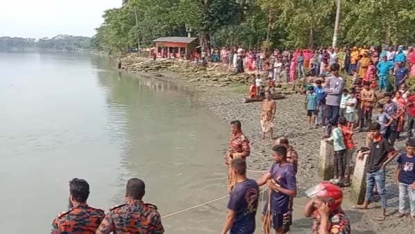 ঝালকাঠিতে নদীতে গোসল করতে নেমে ১৫ বছরের কিশোর নিখোঁজ