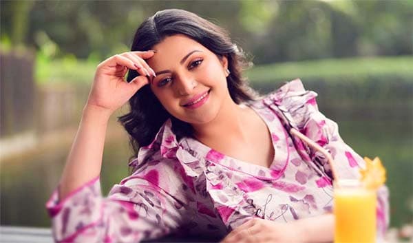 ফিটনেস ধরে রাখার কৌশল ফাঁস করলেন পরীমনি