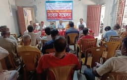 তবকপুর ইউপি চেয়ারম্যানের গ্রেফতার দাবিতে উলিপুরে বিএনপির সংবাদ সম্মেলন