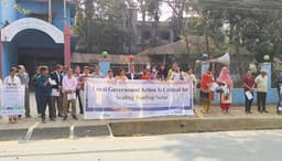 জ্বালানি সংকট নিরসন ও সৌরবিদ্যুতের দাবিতে খাগড়াছড়িতে মানববন্ধন