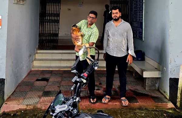 শ্রীমঙ্গলে বিদ্যুৎস্পৃষ্ট হয়ে বিরল প্রজাতির সোনালী হনুমানের মৃত্যু