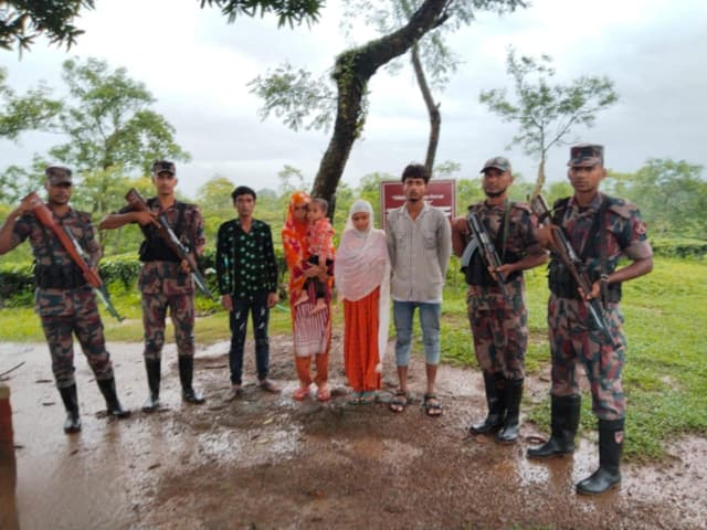 ভোররাতে কমলগঞ্জ সীমান্তে বিএসএফের পুশইন, ১৯ বাংলাদেশি আটক