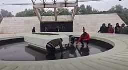 খালেদা জিয়ার কবরের মাপজোক শুরু, শহীদ জিয়ার পাশেই দাফন