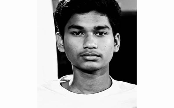 বানারীপাড়ায় অভিমানে স্কুল শিক্ষার্থীর আত্মহত্যা