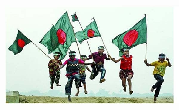 শুরু হয়েছে মহান বিজয়ের মাস: বাঙালির গৌরব, ত্যাগ ও শোকের স্মৃতি