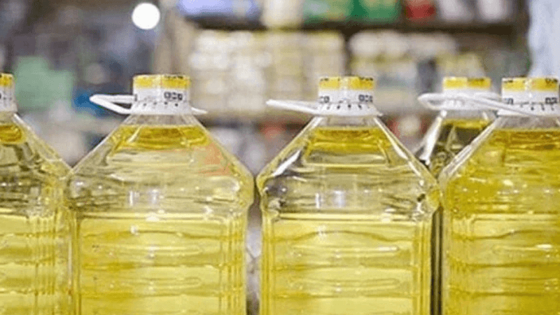 সিন্ডিকেটে জিম্মি ভোজ্যতেলের বাজার-১২ টাকা বৃদ্ধি