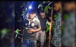 র‍্যাবের অভিযানে মৃত্যুমুখ থেকে ফিরলেন তিন অপহৃত রোহিঙ্গা যুবক