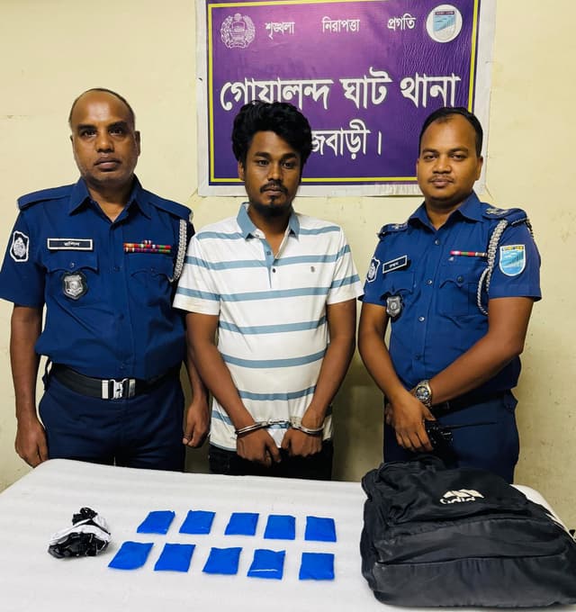 গোয়ালন্দে দুই হাজার পিচ ইয়াবা ট্যাবলেটসহ মাদক ব্যবসায়ী গ্রেফতার