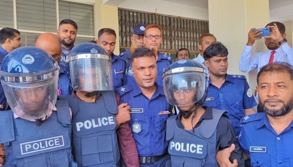 শহীদ কন্যা লামিয়া ধর্ষণ মামলায় তিনজনের ১০ বছরের কারাদণ্ড