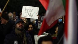 ইরানের রাজপথে রক্তক্ষয়, নিহত বেড়ে ৫৩৮