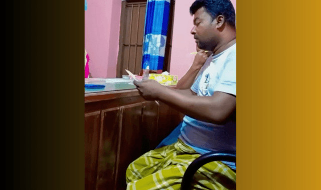 জামালপুরে ভিজিডি কার্ডধারীদের কাছ থেকে টাকা নেওয়ার অভিযোগে উত্তেজনা