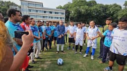 রাজবাড়ীতে মাদকবিরোধী প্রীতি ফুটবল ম্যাচ অনুষ্ঠিত