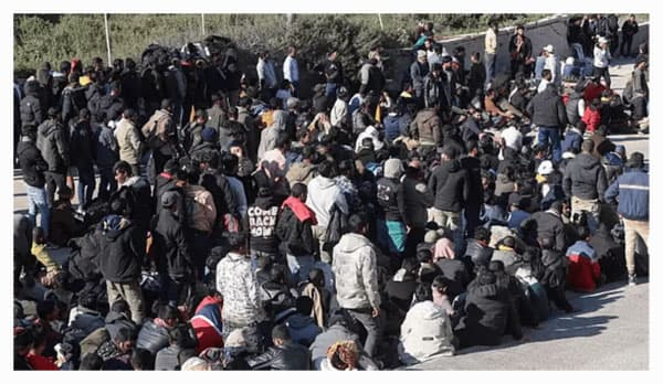 গ্রিস উপকূলে বিপদগ্রস্ত নৌকা থেকে ৫৩৯ অভিবাসী উদ্ধার, ৪৩৭ জনই বাংলাদেশি