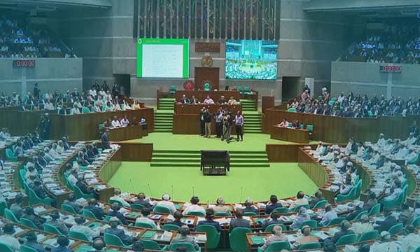 ছয়দিন বিরতির পর আজ আবার বসছে জাতীয় সংসদের অধিবেশন 