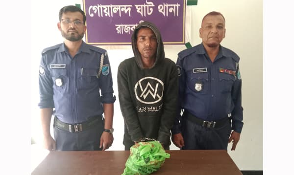 গোয়ালন্দে বিদ্যুতের চোরাই মালামাল সহ গ্রেফতার ১