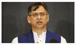 হাদির হত্যাকাণ্ডের পেছনে বড় ধরনের ষড়যন্ত্র রয়েছে: সালাহউদ্দিন আহমদ