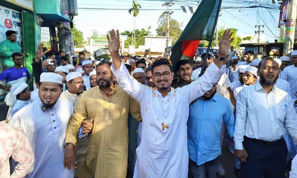 ফ্যাসিবাদ–চাঁদাবাজির বিরুদ্ধে কড়া হুঁশিয়ারি ডাকসু ভিপি সাদিক কায়েমের