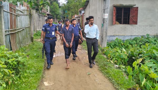 শ্রীমঙ্গলে অবৈধ বালু উত্তোলনের দায়ে এক ব্যক্তির ৩ মাসের কারাদণ্ড