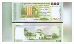 দেশে প্রথমবার গভর্নর মনসুরের স্বাক্ষরিত নতুন ৫০০ টাকার নোট