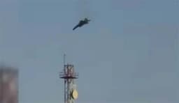 ইরানি মিসাইলে মার্কিন জেট বিধ্বস্ত