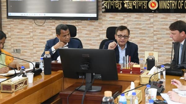 যুক্তরাষ্ট্রের সঙ্গে বাণিজ্য চুক্তি নিয়ে আতঙ্ক নয়: বাণিজ্যমন্ত্রী