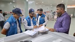 মাদারীপুর জেলা হাসপাতালে দুদকের অভিযান, বিভিন্ন অনিয়মের অভিযোগ তদন্তে