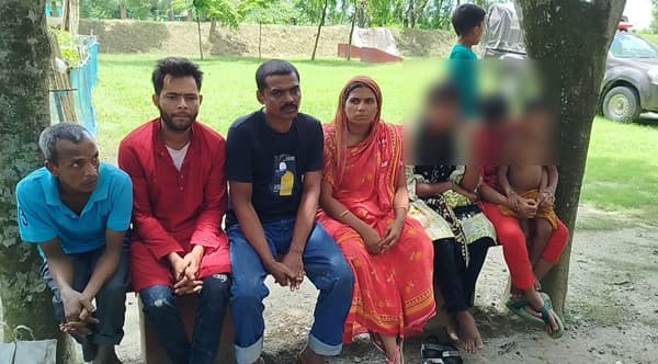 গাংনী সীমান্তে বিএসএফের পুশইন, আটক ৮