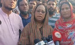 বরিশালে দীর্ঘদিনের ময়লার ভাগাড় সরানোর উদ্যোগ