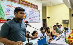 ছাত্ররাজনীতিতে ভাই মেইনটেইন সংস্কৃতি চান না হাসনাত