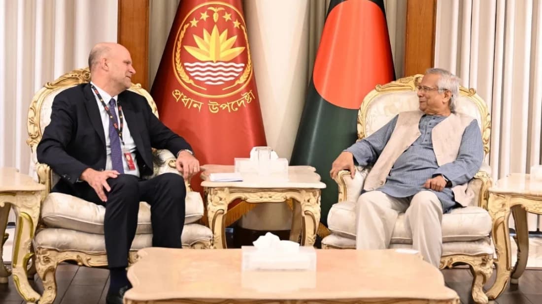 রোহিঙ্গা সংকটের টেকসই সমাধানে প্রত্যাবাসনের ওপর জোর প্রধান উপদেষ্টা ড. ইউনূসের