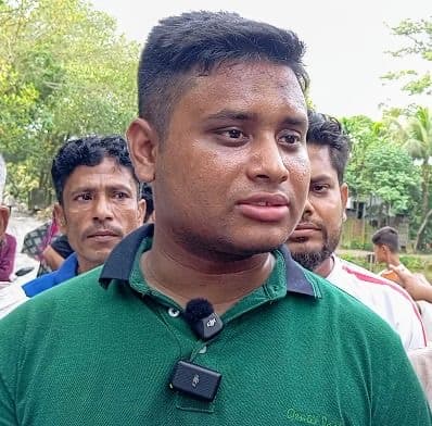 জনগণের টাকায় নয় ছয় নয়, সততার প্রতিশ্রুতি দিলেন হাসনাত আব্দুল্লাহ