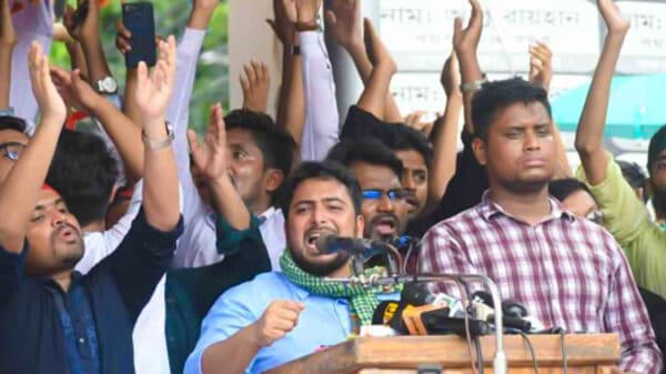 চাঁদাবাজদের কবল থেকে ব্যবসায়ীদের রক্ষা করব: নাহিদ  