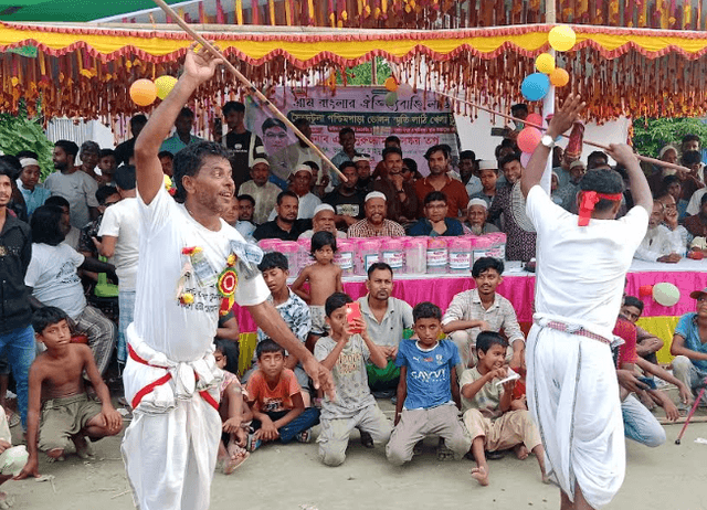 সরাইলে হয়ে গেল গ্রাম বাংলার ঐতিহ্যবাহী লাঠি খেলা
